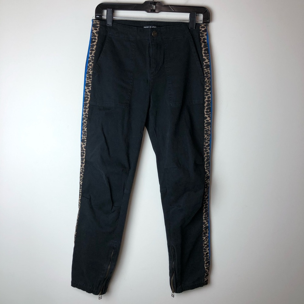 Pam & Gela Elastic Cargo Zipper Leopard Jogger - Picture 5 of 11